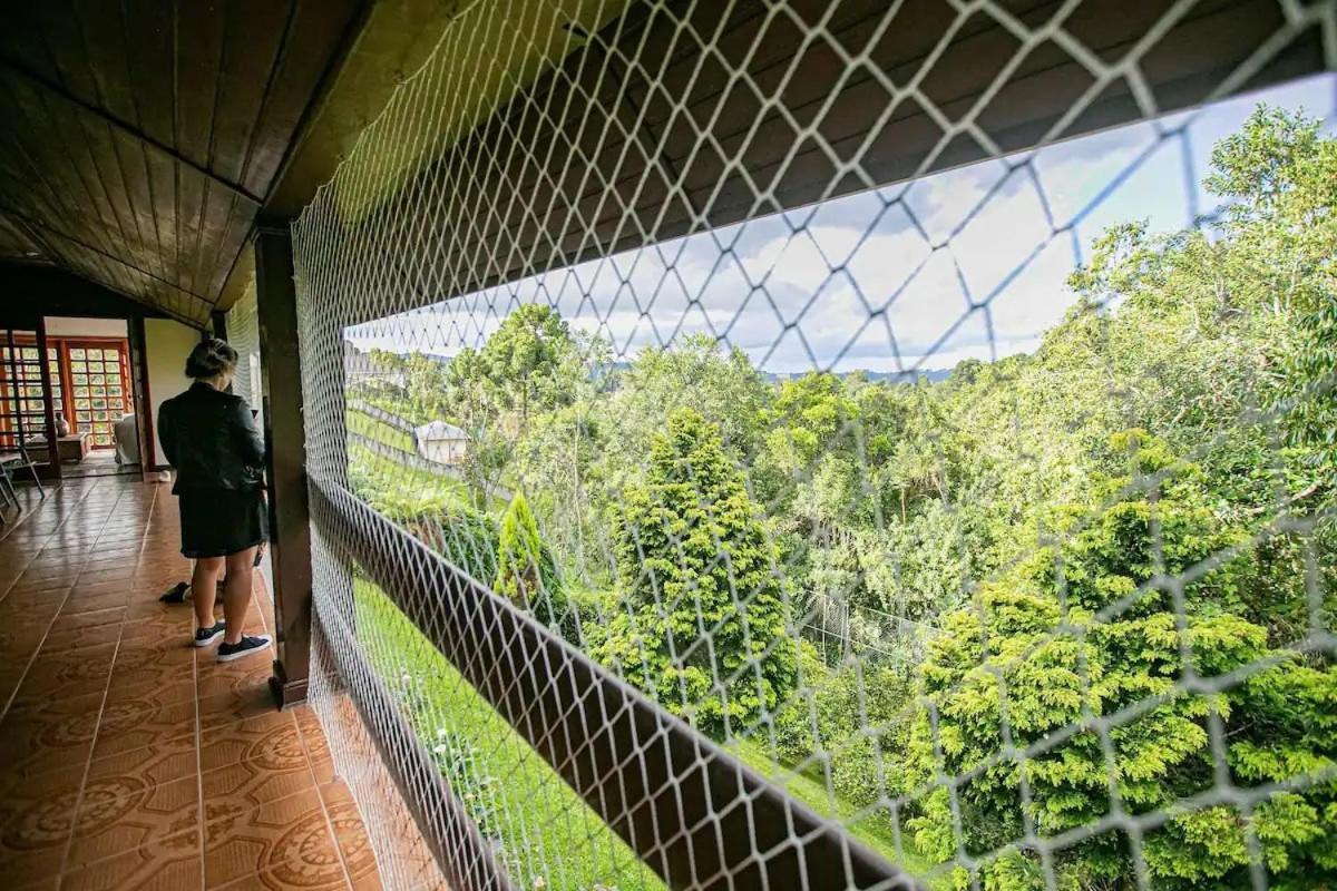 Вилла Casa Nas Montanhas Com Ofuro Кампус-ду-Жордау Экстерьер фото